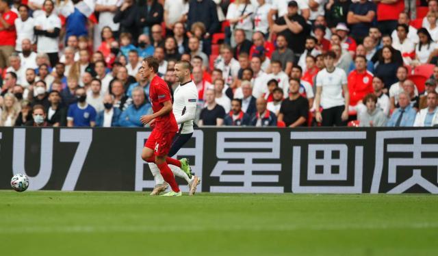 九游体育-默特萨克:丹麦防守顽强却有漏洞 决赛看好英格兰